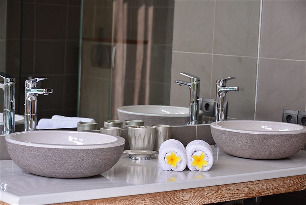 Zoe Villa Canggu Екстериор снимка